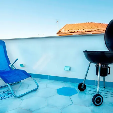 Holiday home Silfia A Pochi Passi Da Centro, E Lungomare Marina di Ragusa
